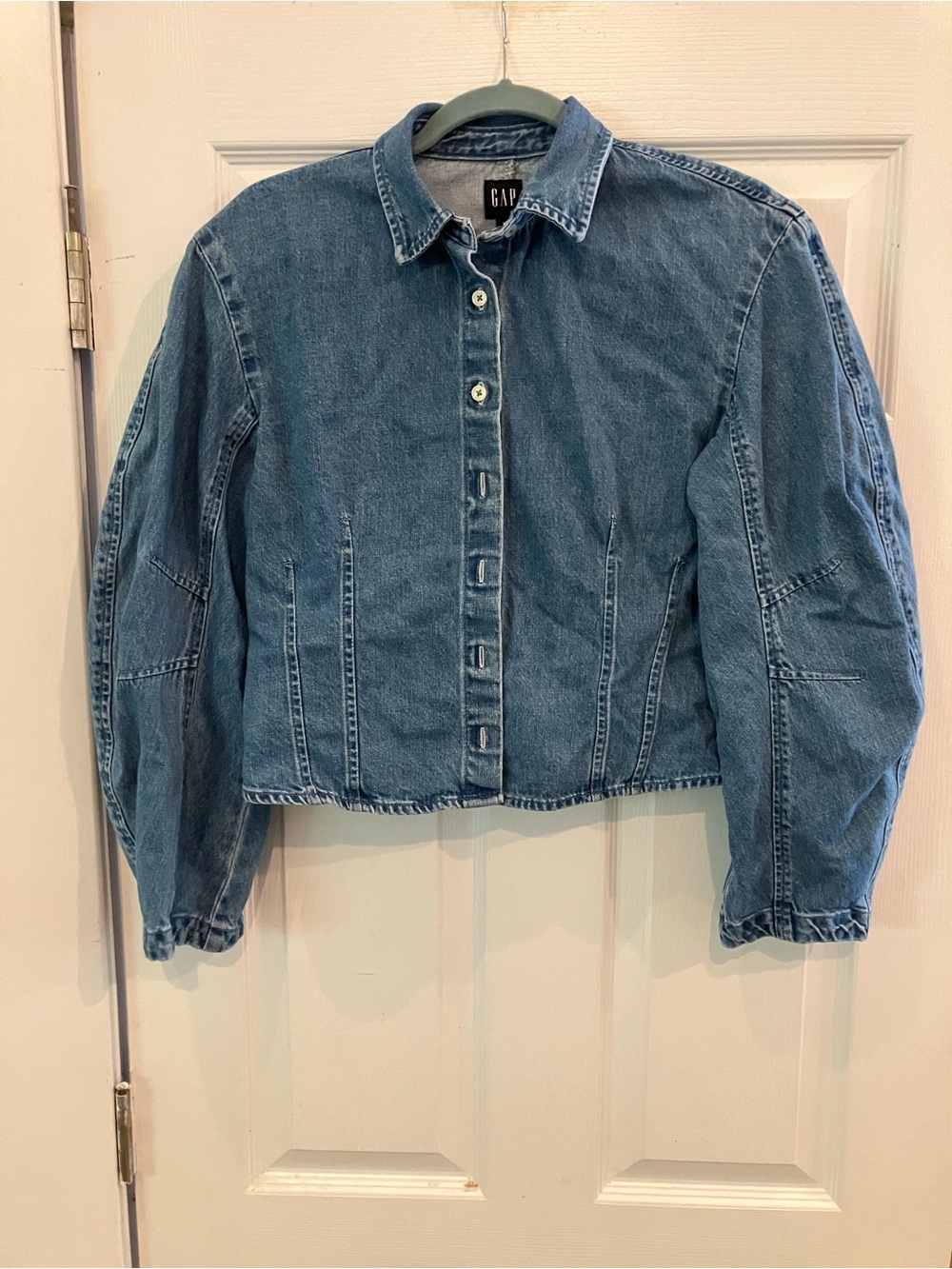 GAP | barrel arm shirt